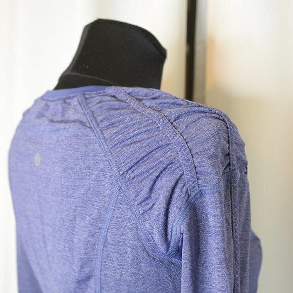 Lululemon Star Runner Long Sleeve Blue Sz 4 - Picture 8 of 9